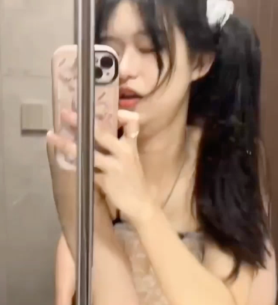 情侣自拍